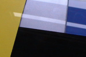 Glaslackierung deckend lackiert